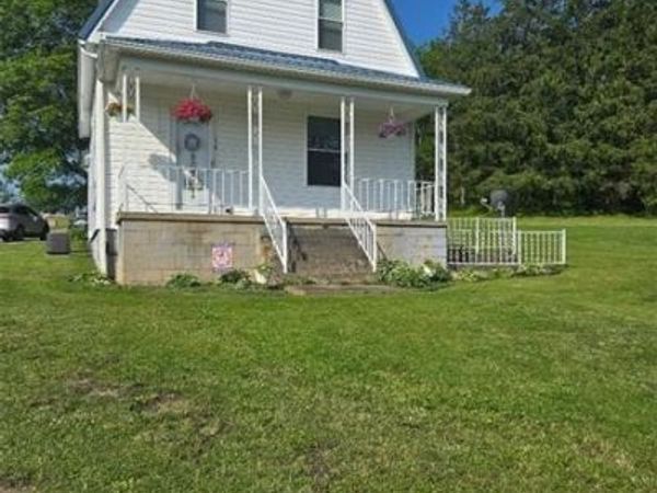 114 Dry Knob Road, Smithfield, PA 15478