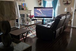 316 Legend Oaks Drive  photo 4