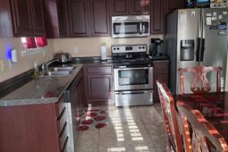 316 Legend Oaks Drive  photo 4