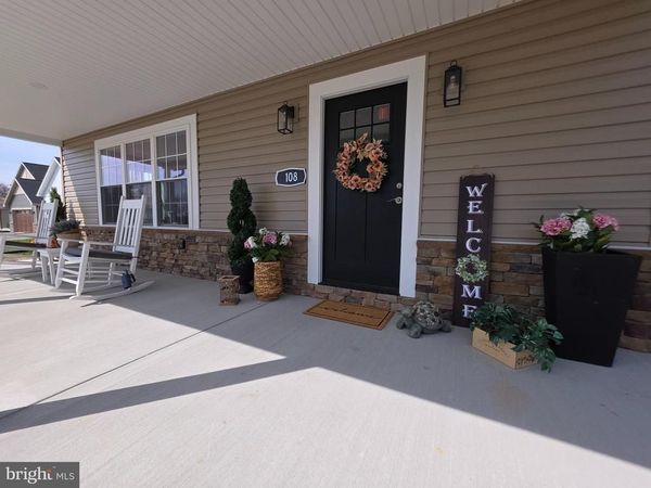 108 BUNGALOW ROAD, ENOLA, PA 17025