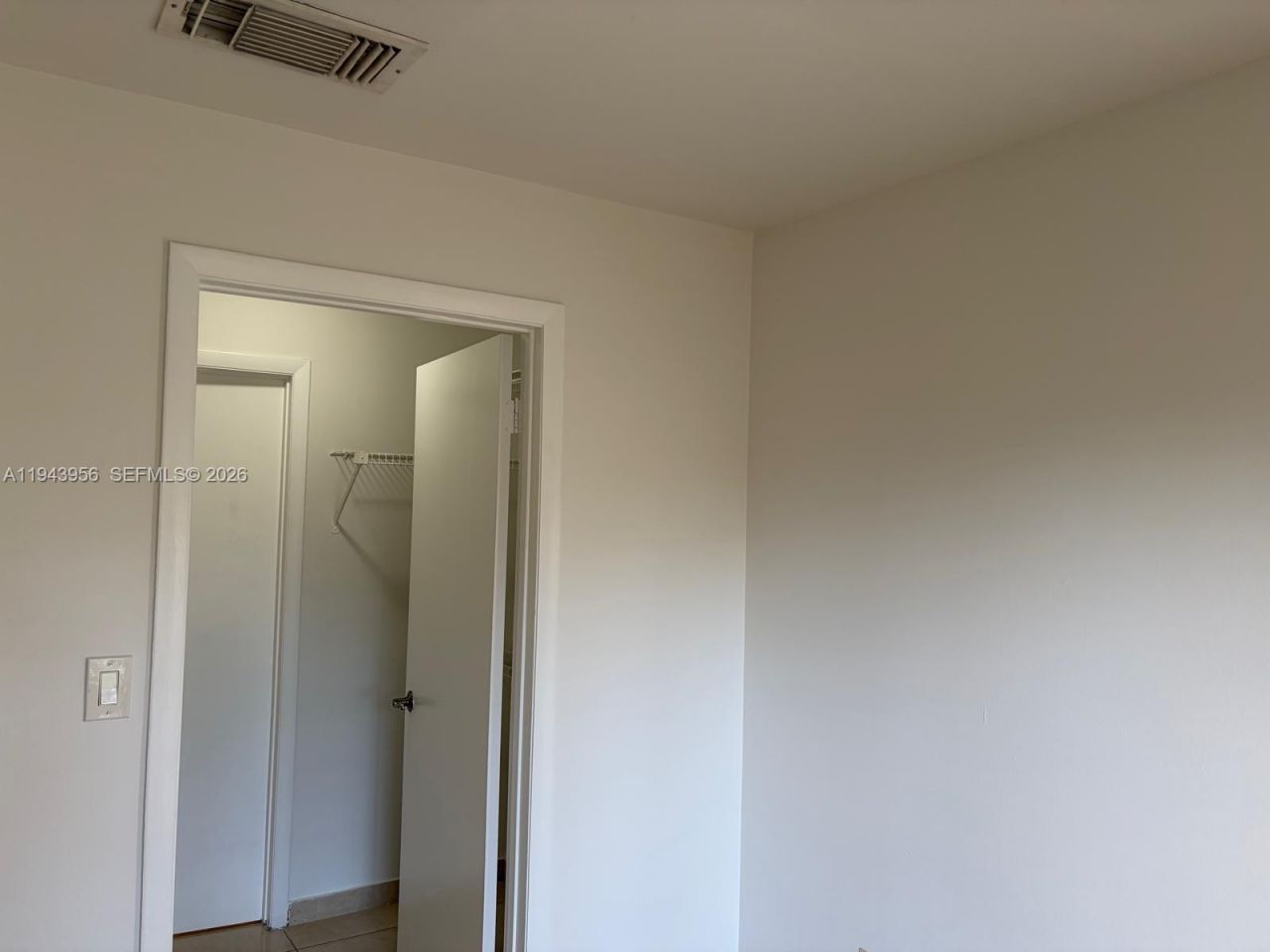 17320 NW 67th Pl, Unit N-7, Hialeah, FL 33015 Photo