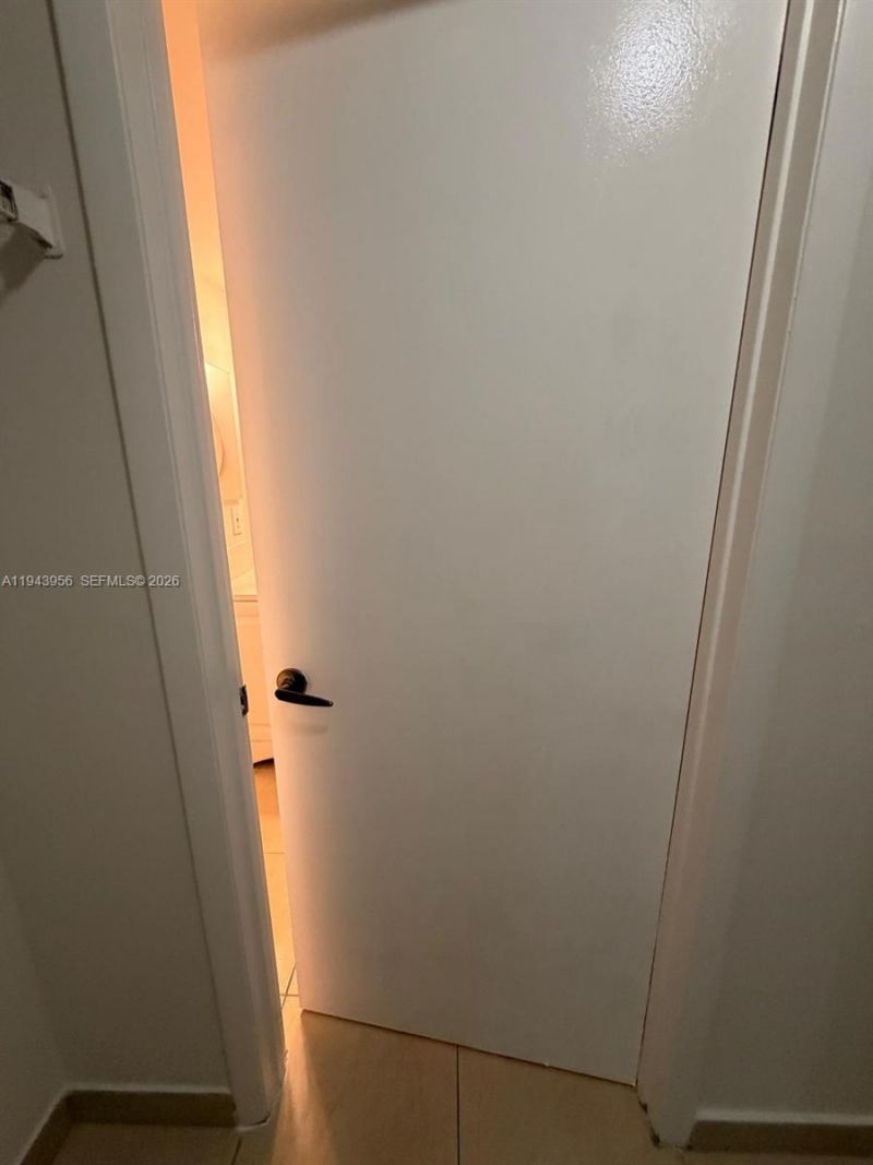 17320 NW 67th Pl, Unit N-7, Hialeah, FL 33015 Photo