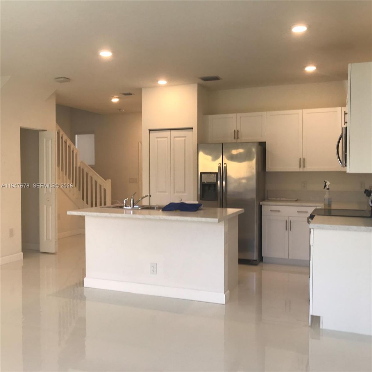 278 NE 208th Ter, Miami, FL 33179 Photo