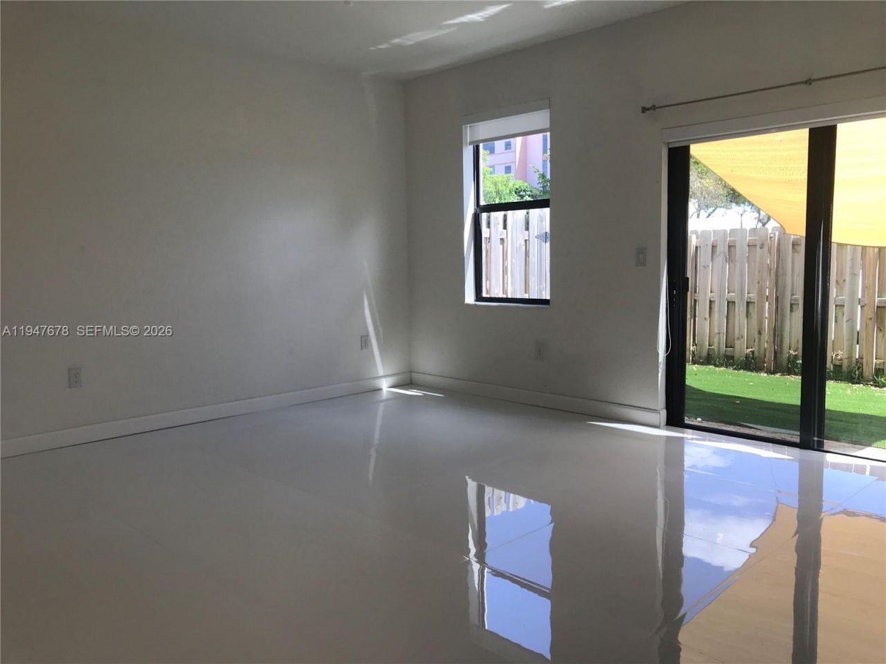 278 NE 208th Ter, Miami, FL 33179 Photo