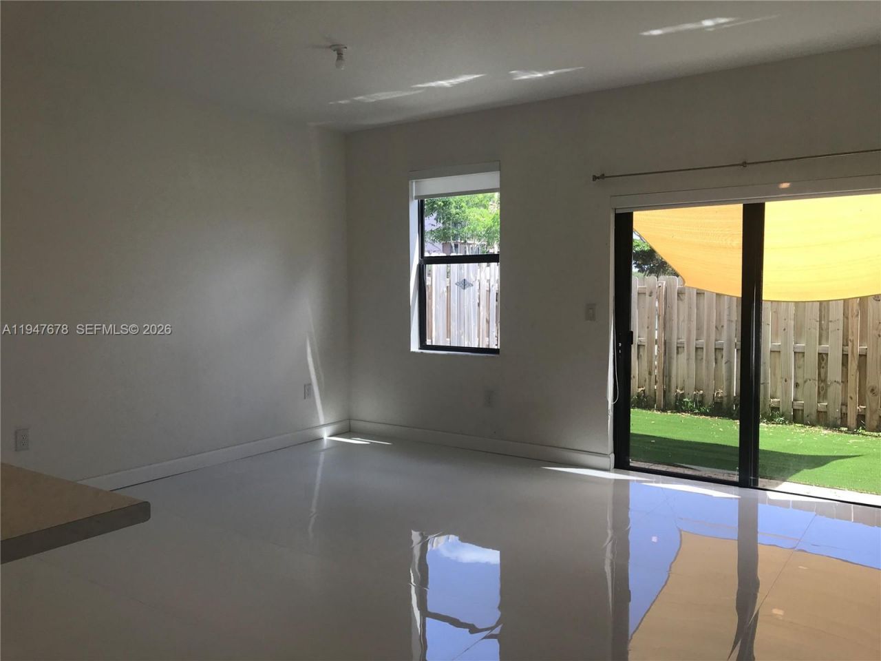 278 NE 208th Ter, Miami, FL 33179 Photo