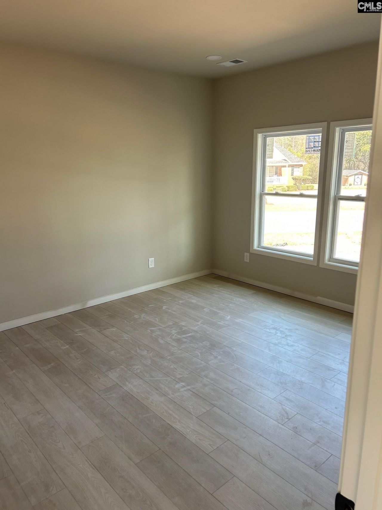 2956 Kirkland Street Photo 5