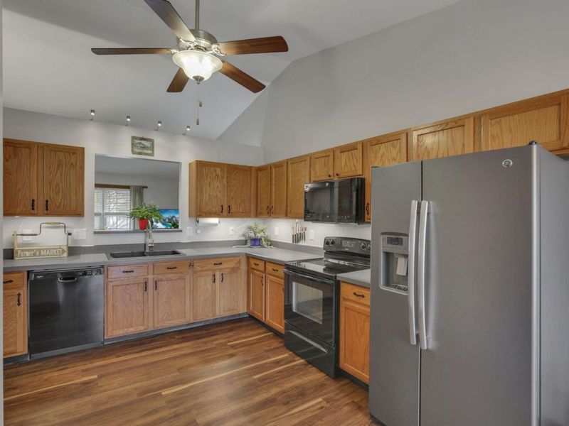 7966 Blacklick View Drive, Blacklick, OH 43004 Photo 3