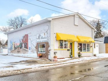 755 E Mount Morris Street , Mt. Morris, MI 48458