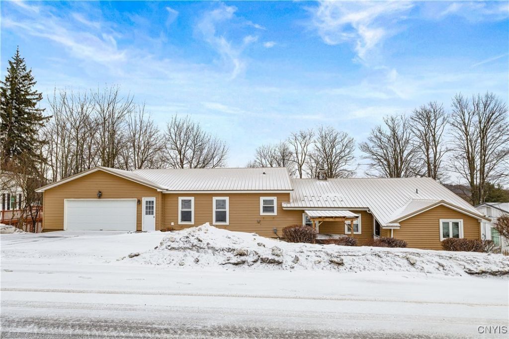 174 Camp Road, Clayville, NY 13322 Main Photo