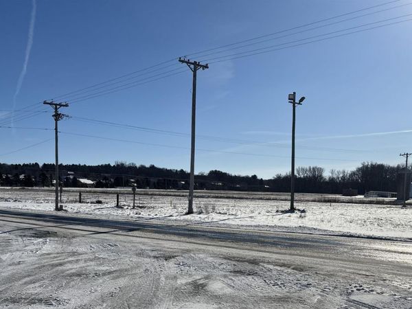 105 Kent Road, Poynette, WI 53955