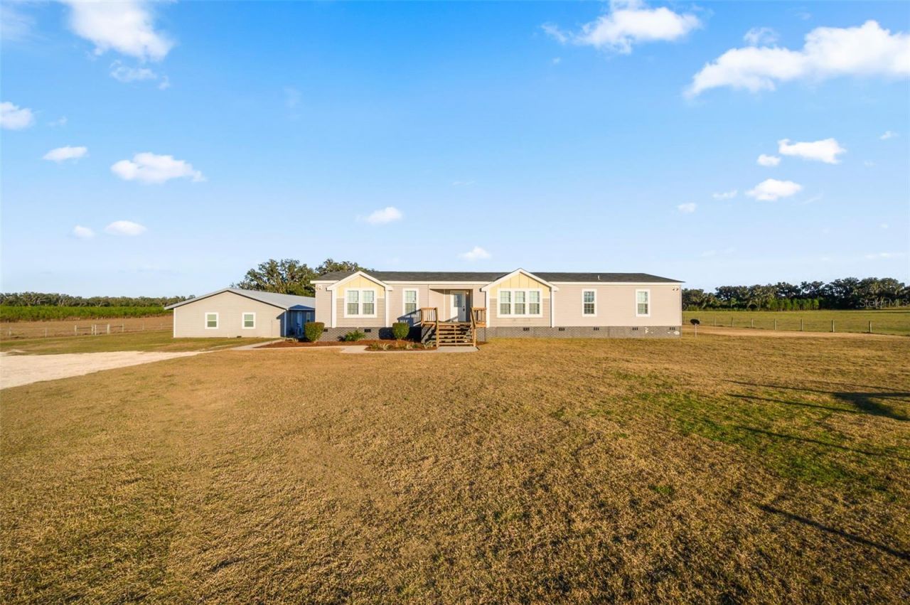 3789 NW 202nd Street, Newberry, FL 32669 Photo