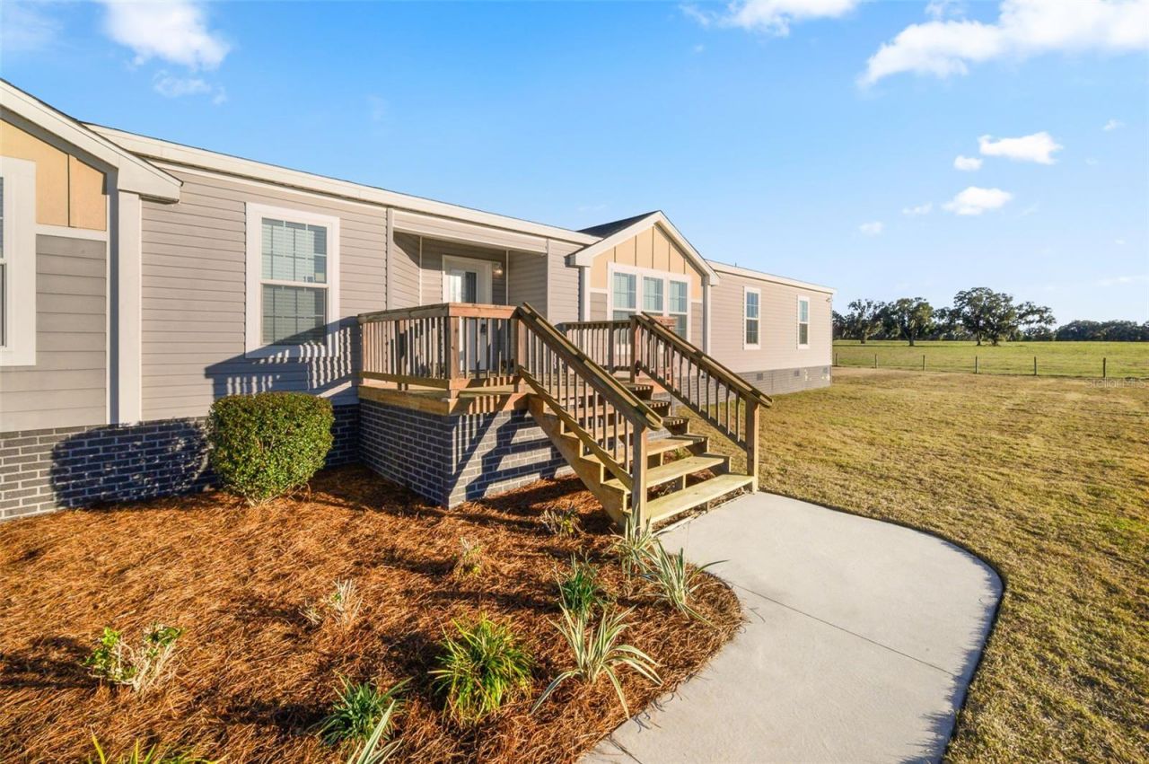 3789 NW 202nd Street, Newberry, FL 32669 Photo