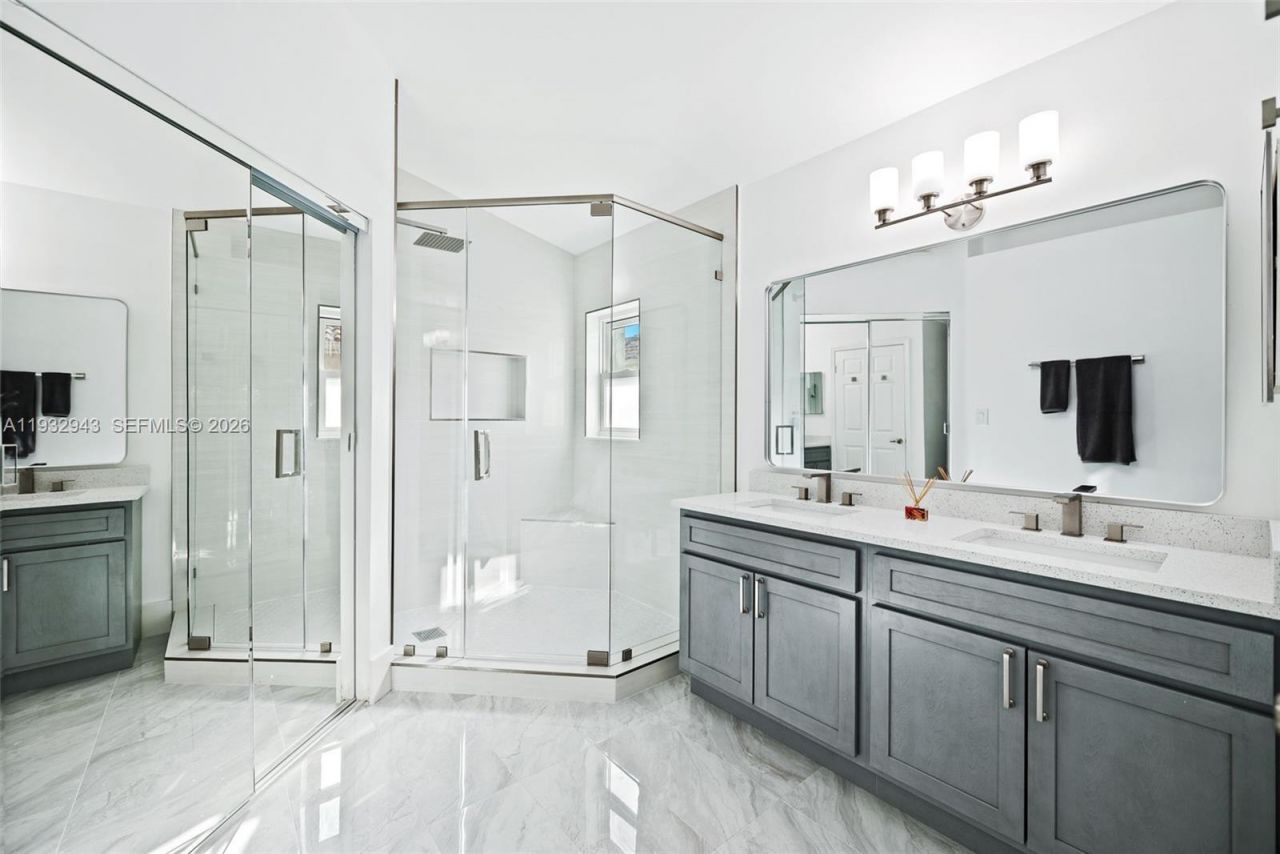 12503 NW 10th Ct, Sunrise, FL 33323 Photo