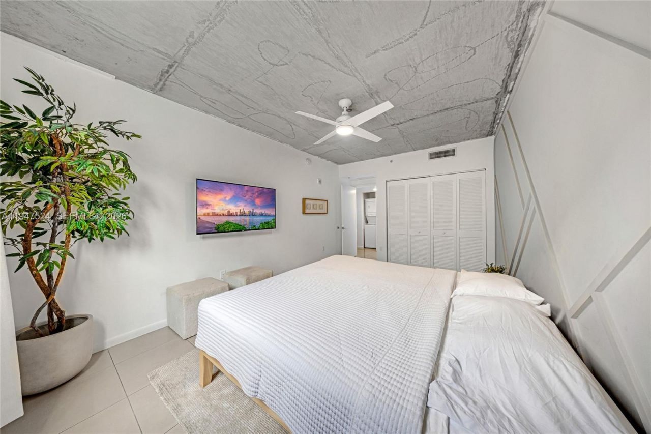 3250 NE 1st Ave, Unit 506, Miami, FL 33137 Photo