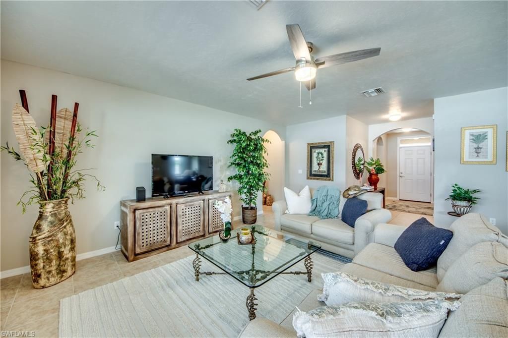 4518 SW 9th Ave, Cape Coral, FL 33914 Photo