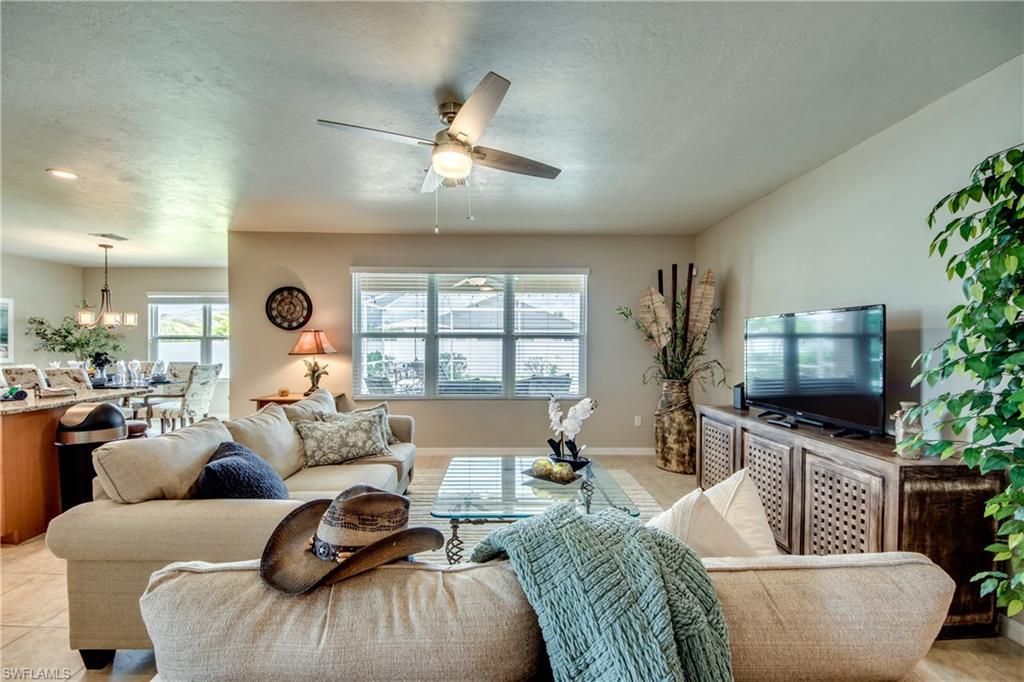 4518 SW 9th Ave, Cape Coral, FL 33914 Photo