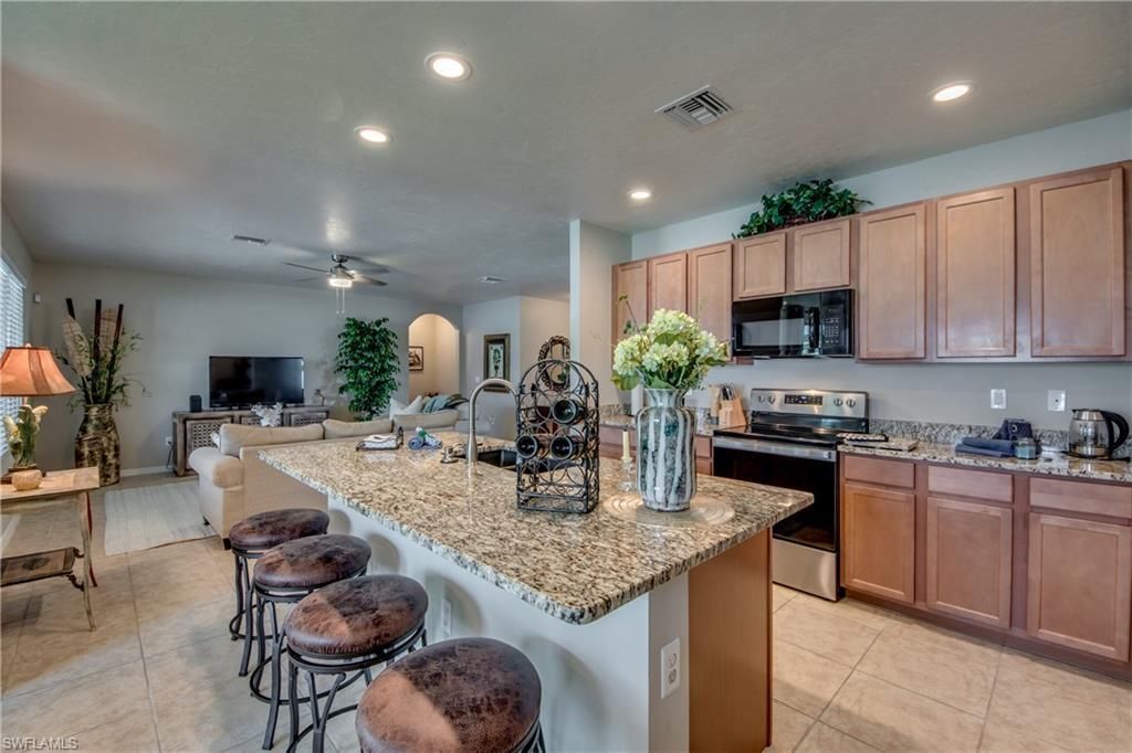 4518 SW 9th Ave, Cape Coral, FL 33914 Photo