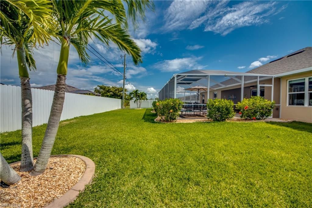 4518 SW 9th Ave, Cape Coral, FL 33914 Photo
