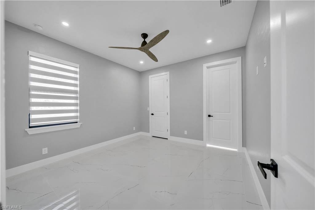 911 NW 37th Pl , Cape Coral, FL 33993 Photo