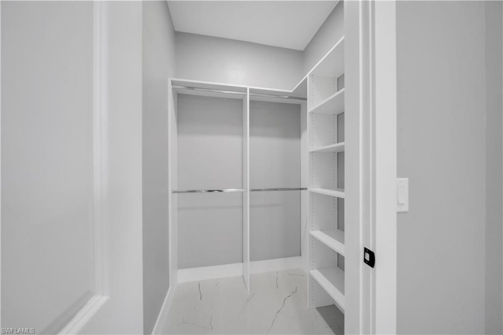 911 NW 37th Pl , Cape Coral, FL 33993 Photo