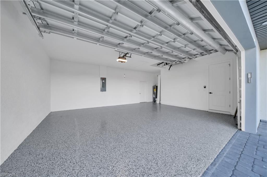 911 NW 37th Pl , Cape Coral, FL 33993 Photo