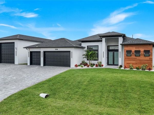 126 NW 25th ST, CAPE CORAL, FL 33993
