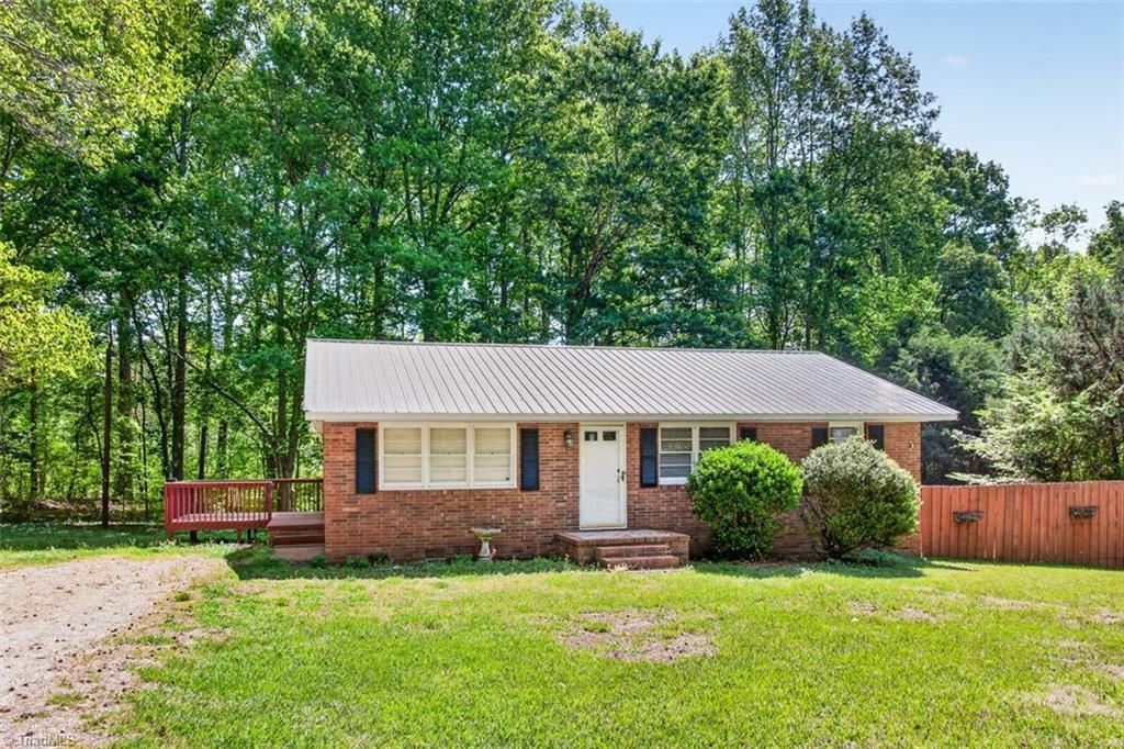 1696 Bantam Road, Pleasant Garden, NC 27313 Main Photo