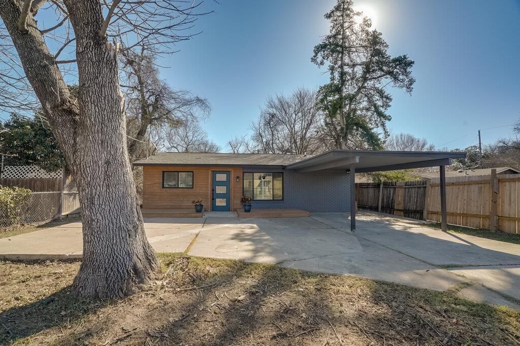 1043 Springdale Rd, Austin, TX 78721 Main Photo