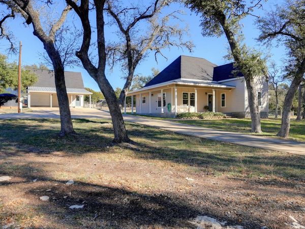 881 Saddleridge DR, Wimberley, TX 78676
