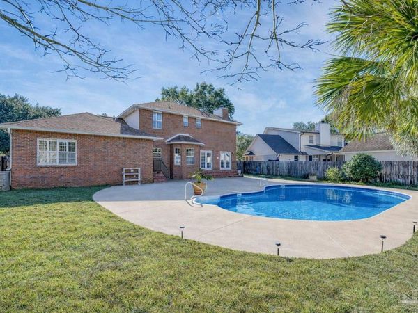 4550 La Jolla, Pensacola, FL 32504