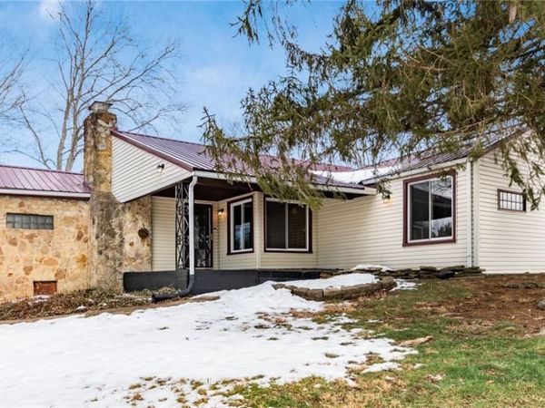 10050 Norwich Drive, Norwich, OH 43767