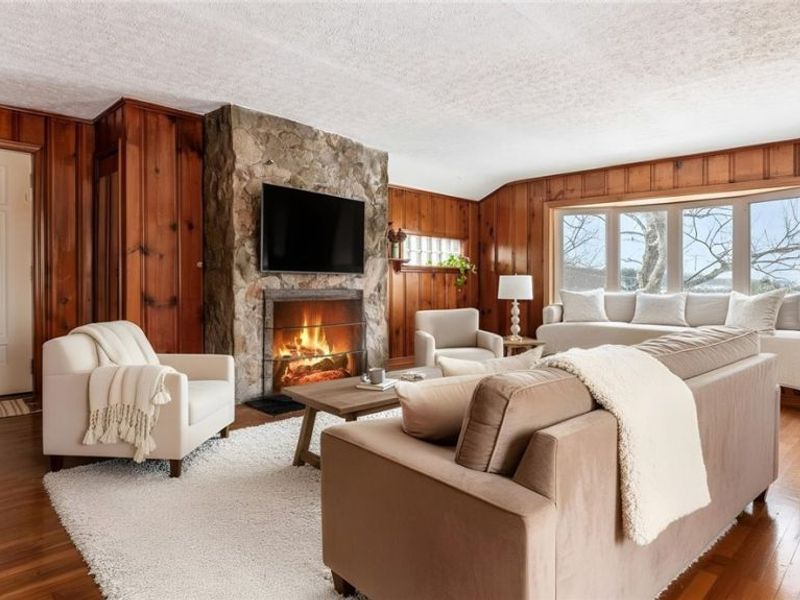 10050 Norwich Drive, Norwich, OH 43767 Photo 2