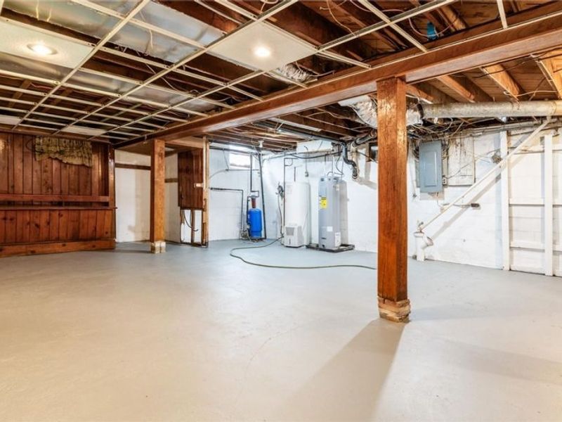 10050 Norwich Drive, Norwich, OH 43767 Photo 23