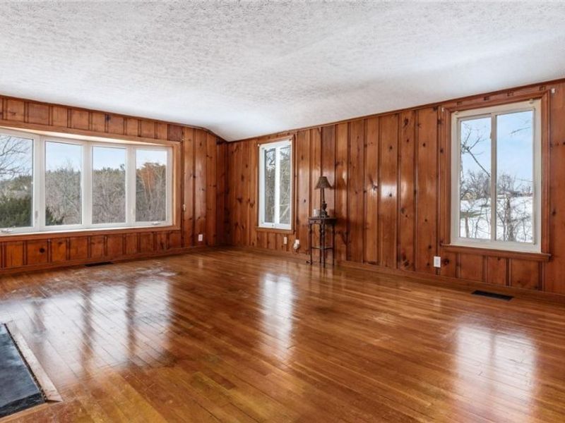 10050 Norwich Drive, Norwich, OH 43767 Photo 3