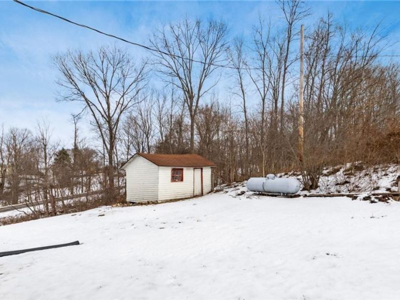 10050 Norwich Drive, Norwich, OH 43767 Photo 37