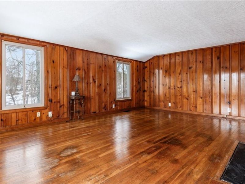 10050 Norwich Drive, Norwich, OH 43767 Photo 4