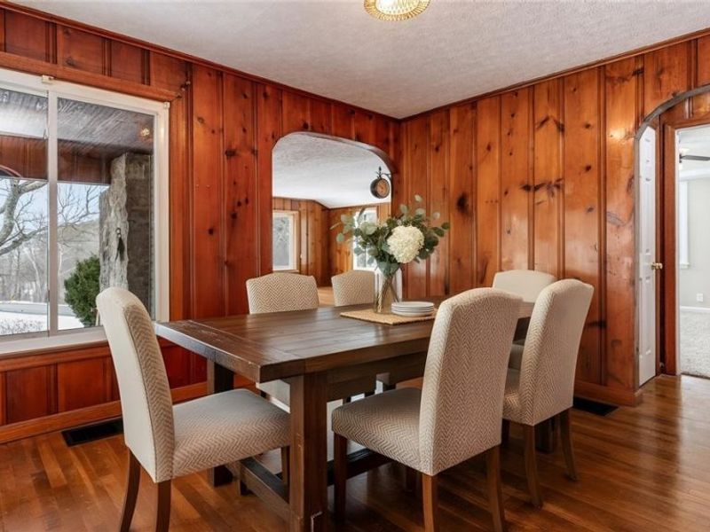 10050 Norwich Drive, Norwich, OH 43767 Photo 7