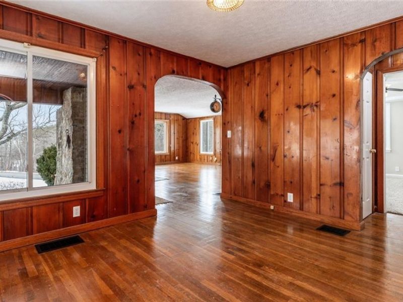 10050 Norwich Drive, Norwich, OH 43767 Photo 9