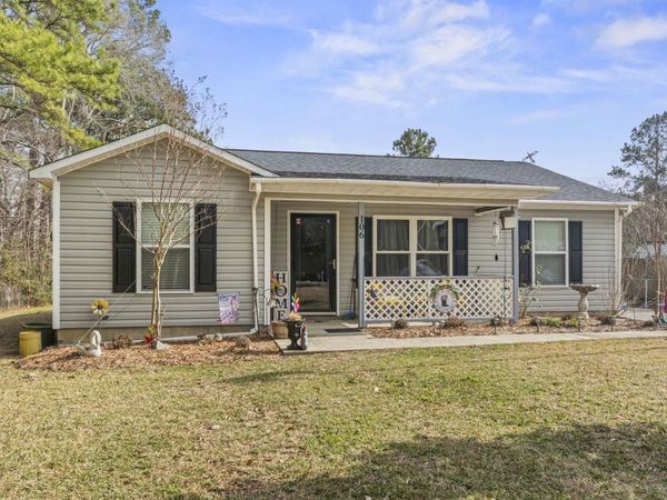 106 Fonza St., Conway, SC 29526