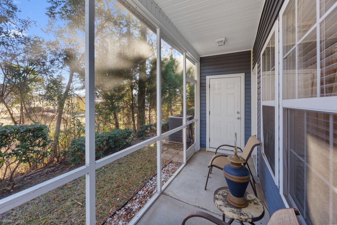 1719 Low Country Pl. Photo 29