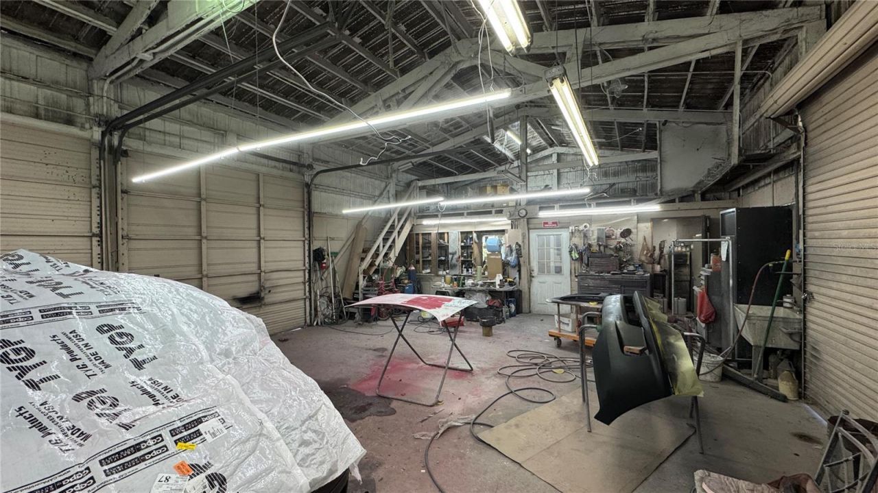 10 Barry Avenue, Mascotte, FL 34753 Photo