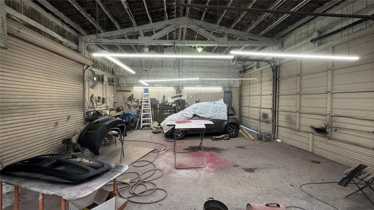 10 Barry Avenue, Mascotte, FL 34753 Photo