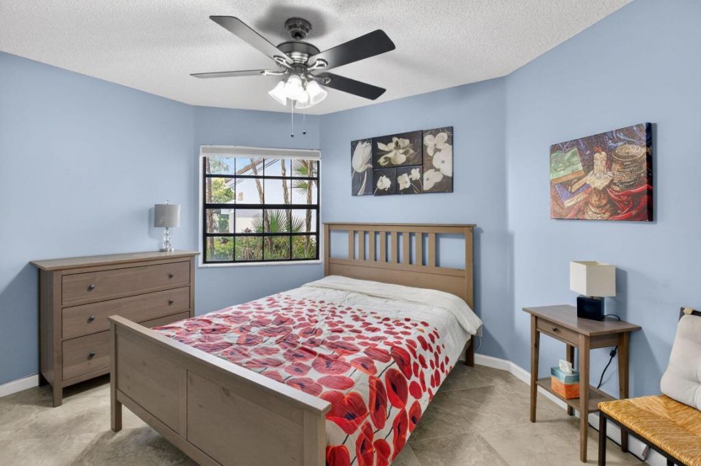 5374 Venetia Court, Unit B, Boynton Beach, FL 33437 Photo