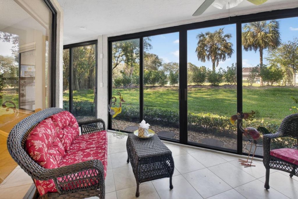 5374 Venetia Court, Unit B, Boynton Beach, FL 33437 Photo