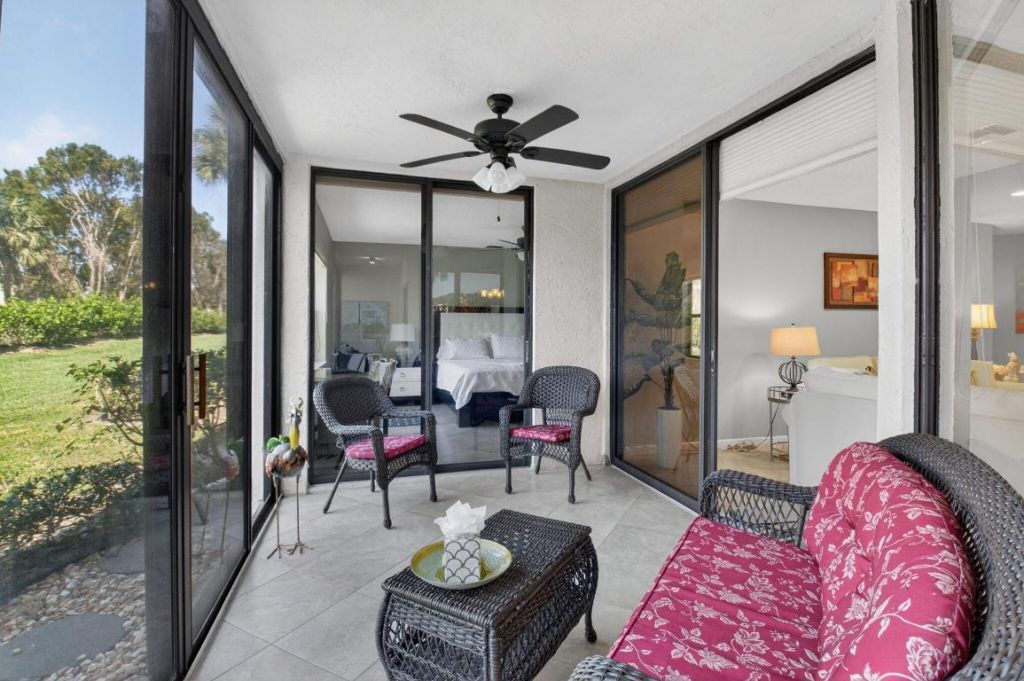 5374 Venetia Court, Unit B, Boynton Beach, FL 33437 Photo