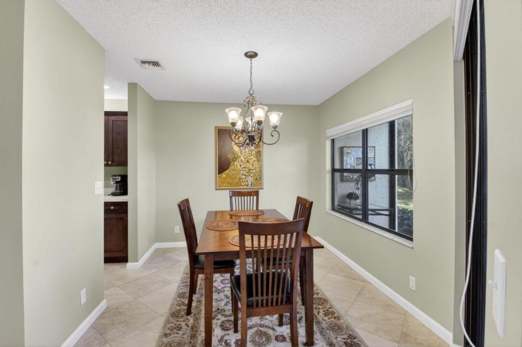 5374 Venetia Court, Unit B, Boynton Beach, FL 33437 Photo