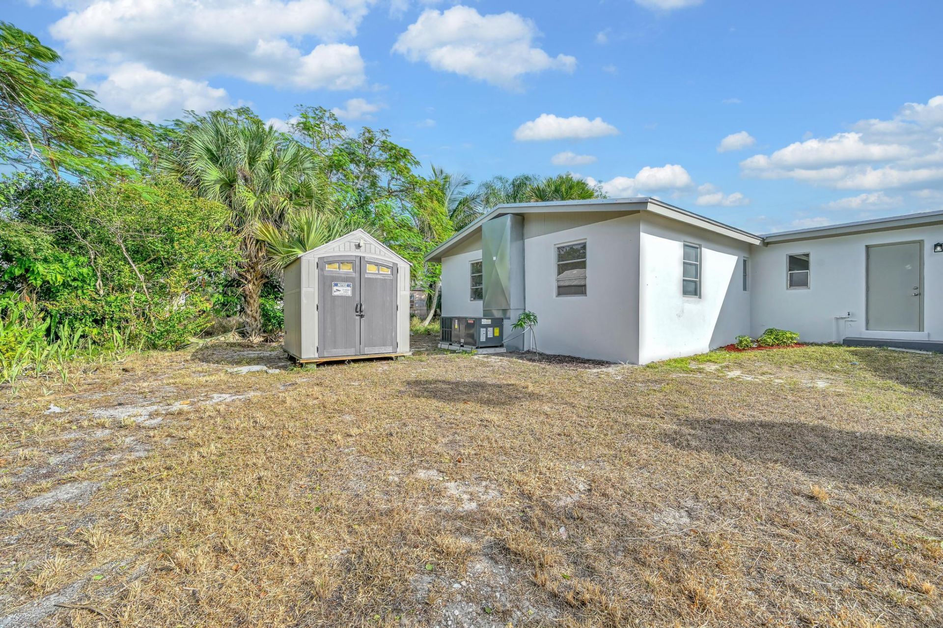 8487 SE Begonia Way, Hobe Sound, FL 33455 Photo