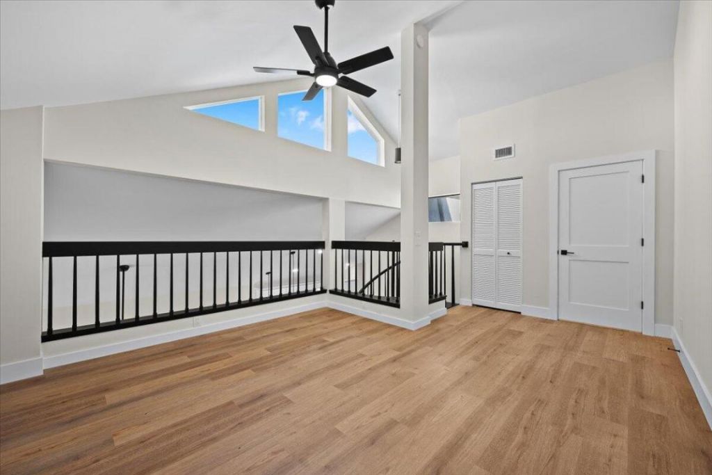 144 Bay Colony Drive N, Unit Penthouse, Juno Beach, FL 33408 Photo