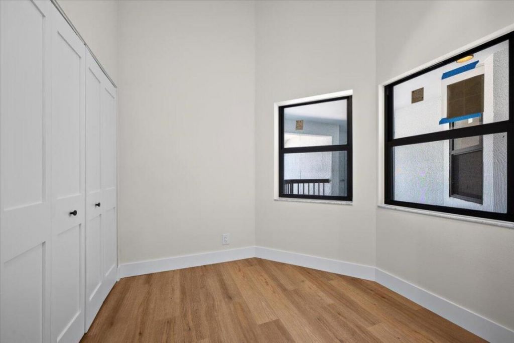 144 Bay Colony Drive N, Unit Penthouse, Juno Beach, FL 33408 Photo