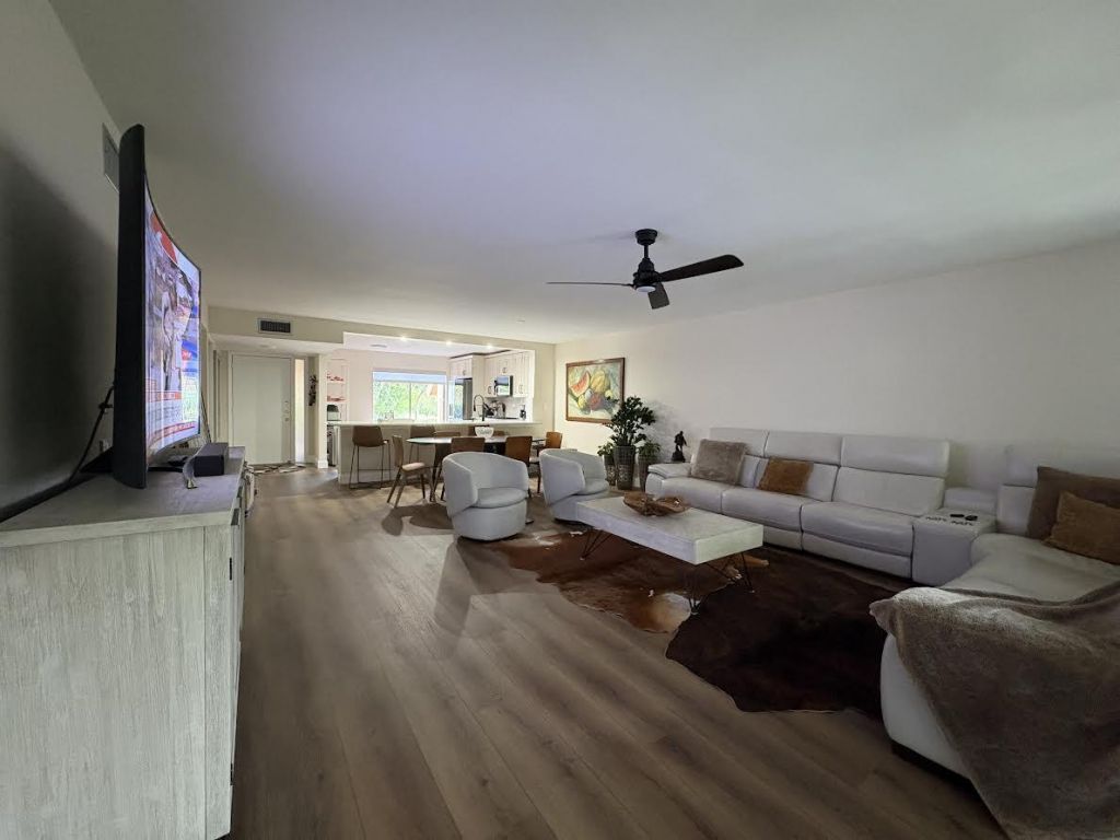 11280 Green Lake Drive, Unit 203, Boynton Beach, FL 33437 Photo